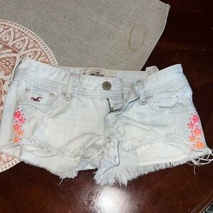 Hollister Women's White Denim Shorts